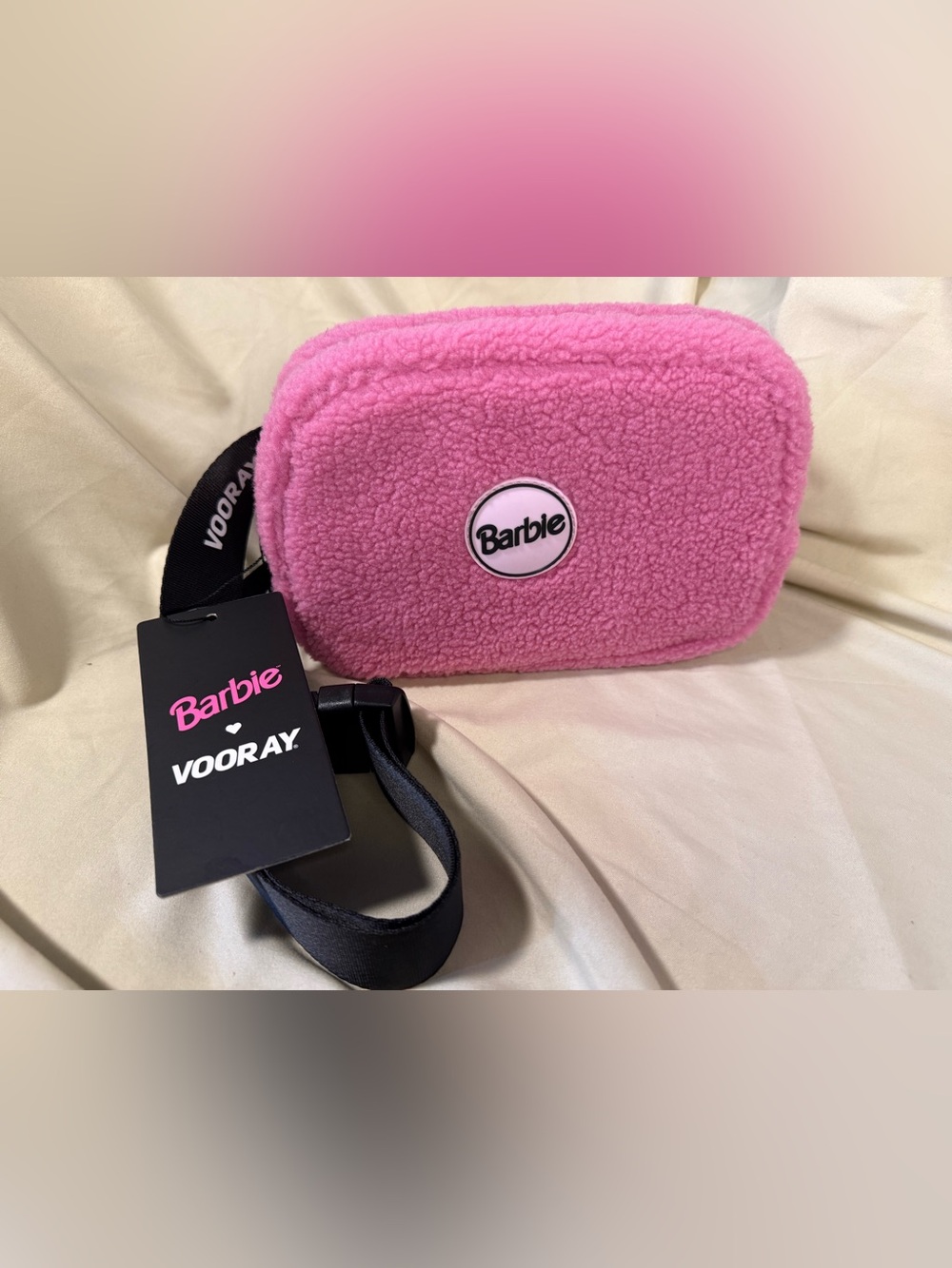 Barbie x VOORAY Pink Sherpa Crossbody/Camera Bag 💖✨ NEW WITH TAGS